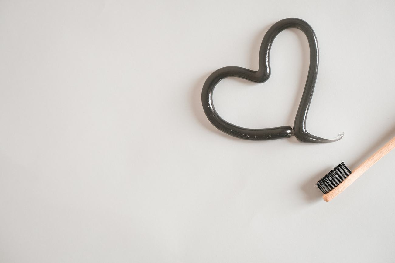Spazzolino e cuore: cura delle gengive